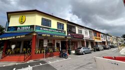 Sembawang Park (D27), Shop House #588641491